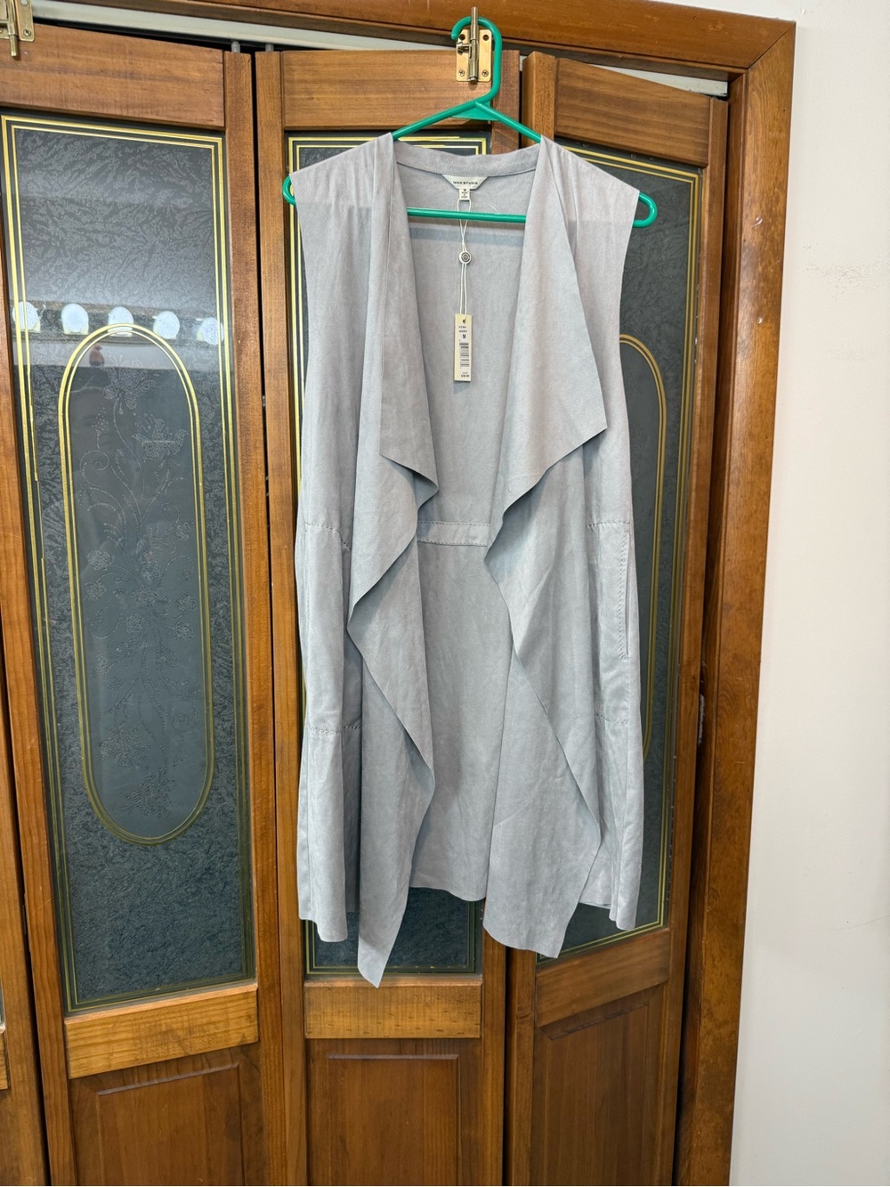 MAX STUDIO Ladies Light Gray Draped Sleeveless Duster Vest, BRAND NEW